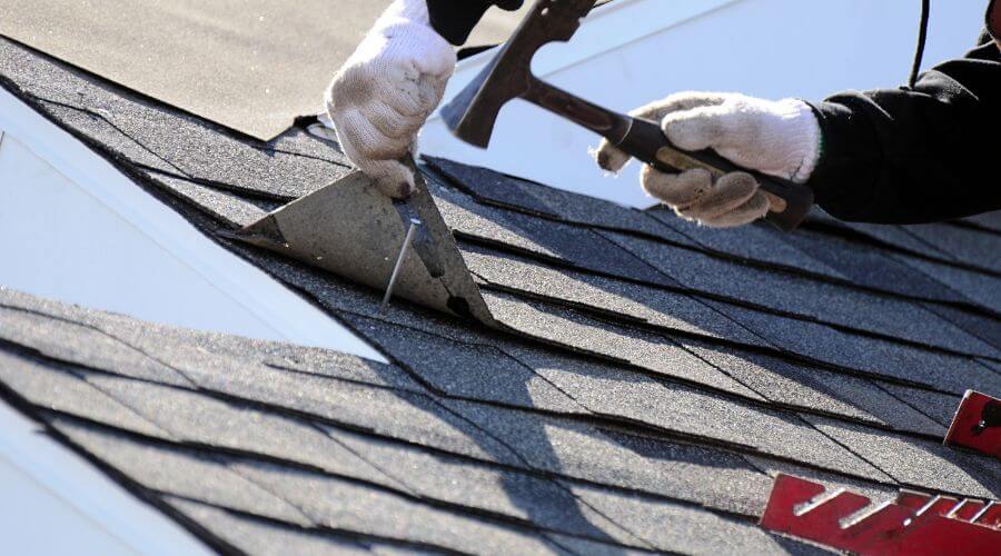 Expert Emergency Roof Repairs services in Hermanville, MS